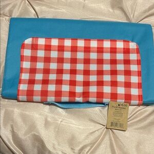 Red and Blue Checkered Picnic Blanket